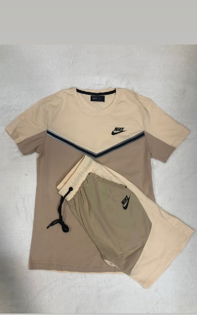 Ensemble Nike