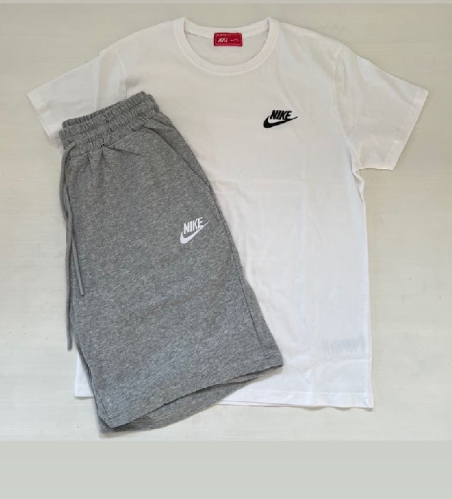 Ensemble Nike